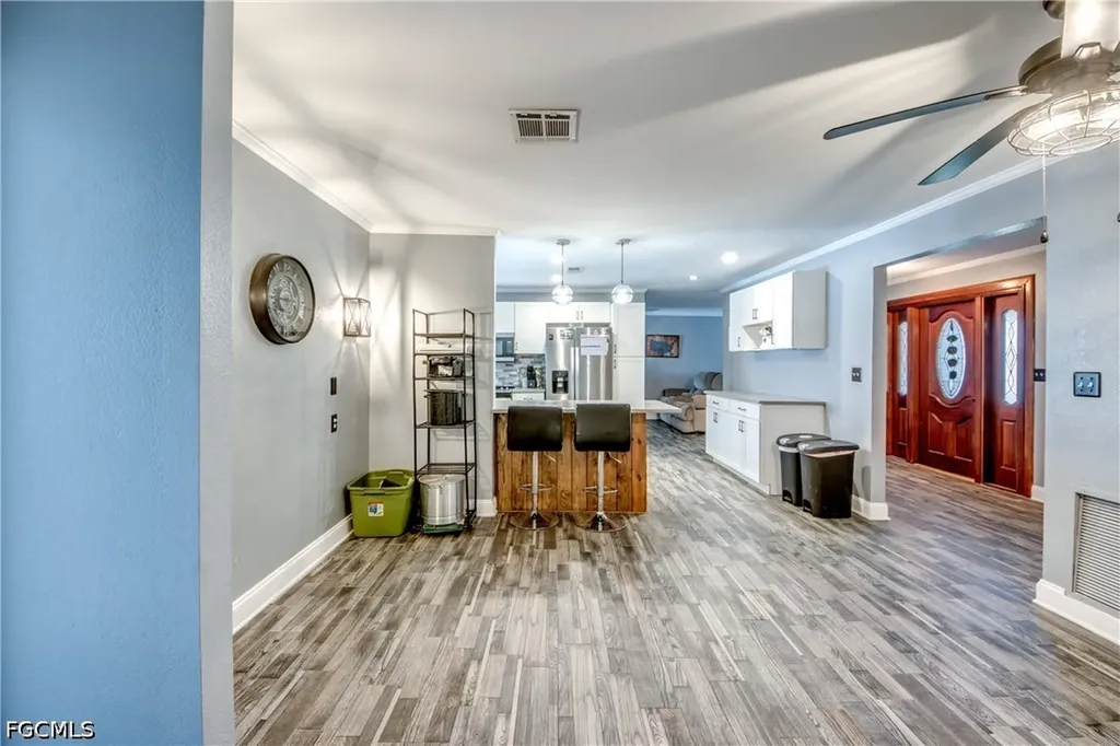 1131 SE 34th Street Cape Coral FL 33904
