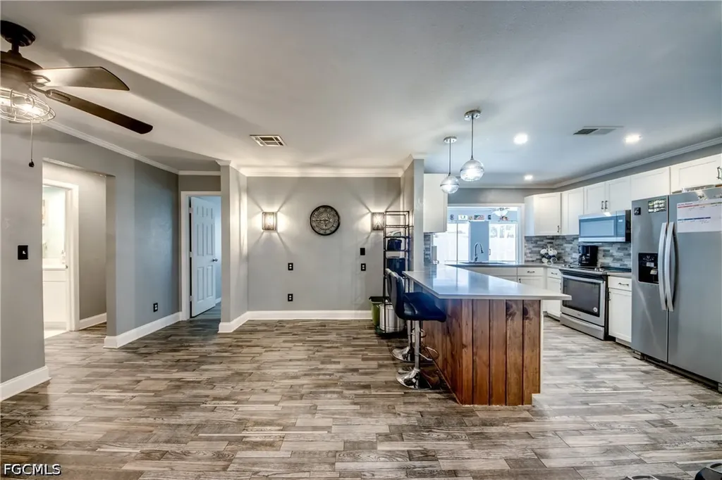 1131 SE 34th Street Cape Coral FL 33904