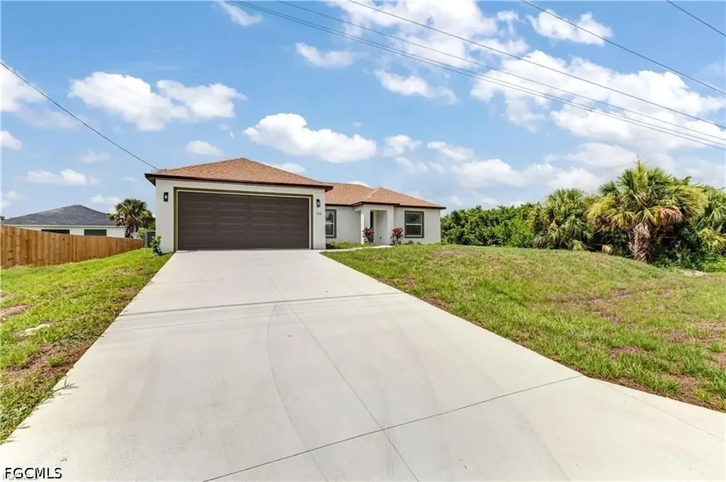 1242 Echard Street E Lehigh Acres FL 33974