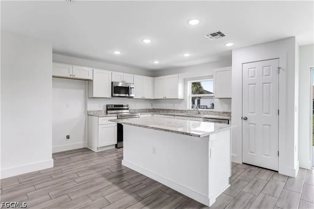 1242 Echard Street E Lehigh Acres FL 33974