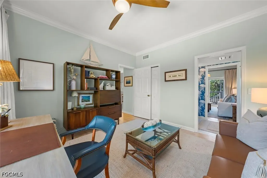 1048 Kings Crown Drive Sanibel FL 33957