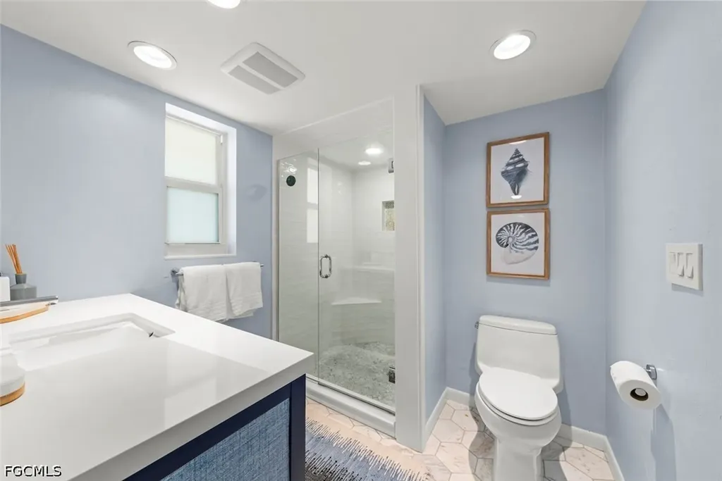 1048 Kings Crown Drive Sanibel FL 33957