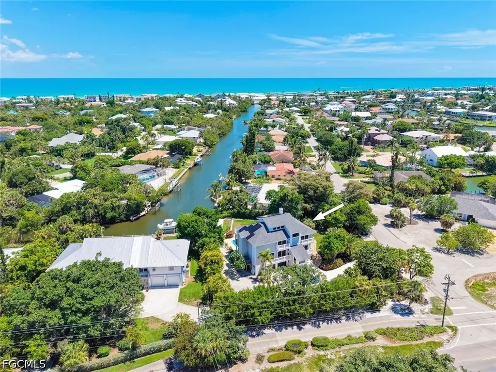 1048 Kings Crown Drive Sanibel FL 33957