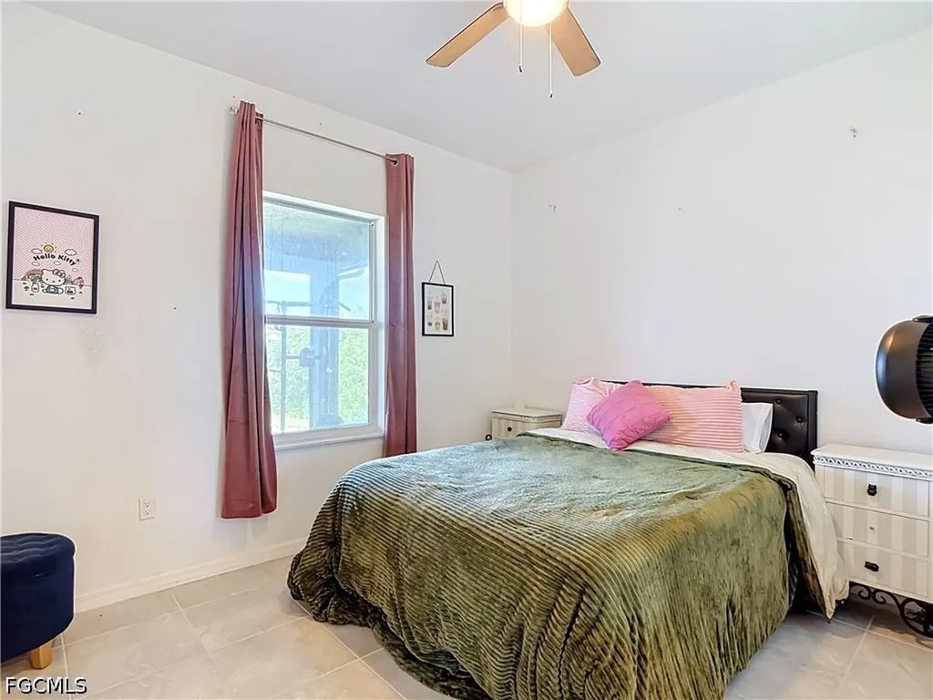 3907 11th Street SW Lehigh Acres FL 33976