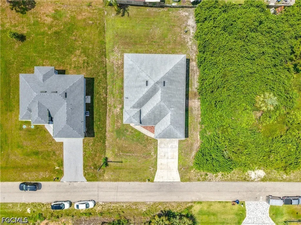 3907 11th Street SW Lehigh Acres FL 33976