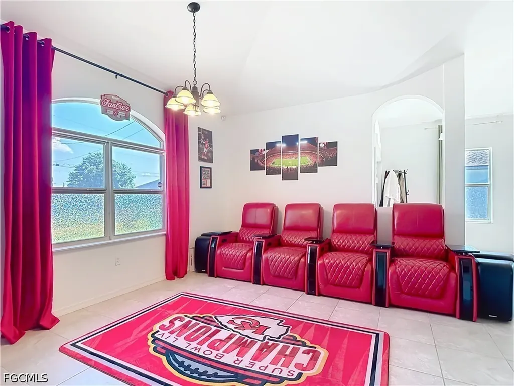 3907 11th Street SW Lehigh Acres FL 33976