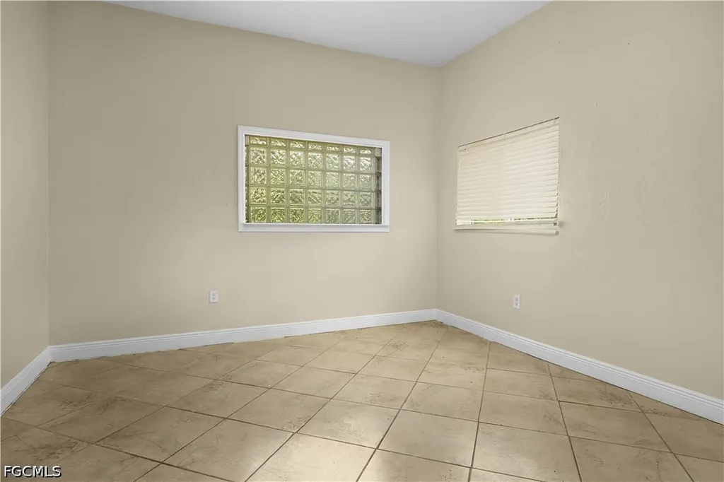 7823 Marx Drive North Fort Myers FL 33917