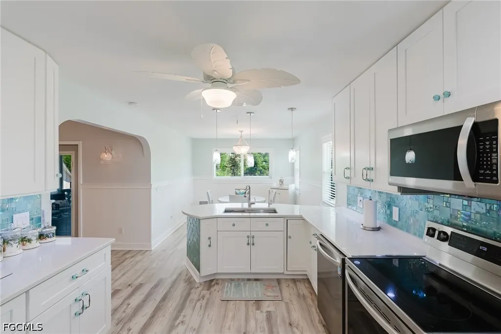 10810 Habitat Circle Bokeelia FL 33922