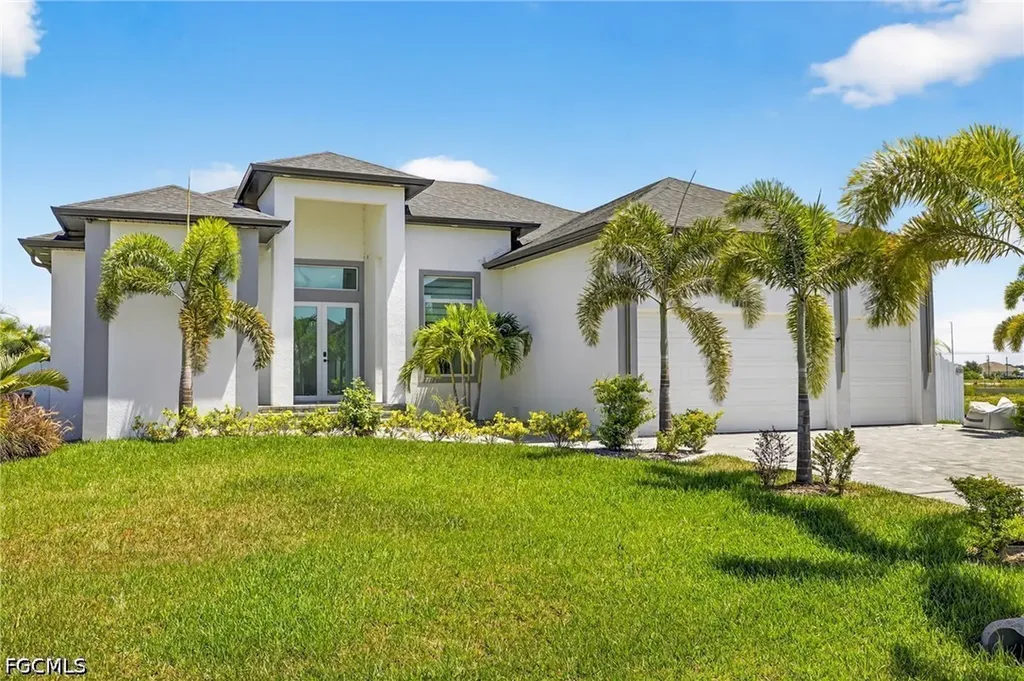 3217 SW 3rd Terrace Cape Coral FL 33991