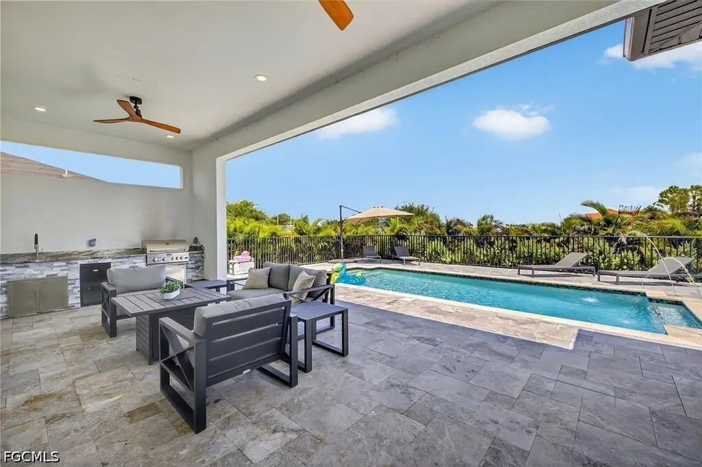 3217 SW 3rd Terrace Cape Coral FL 33991