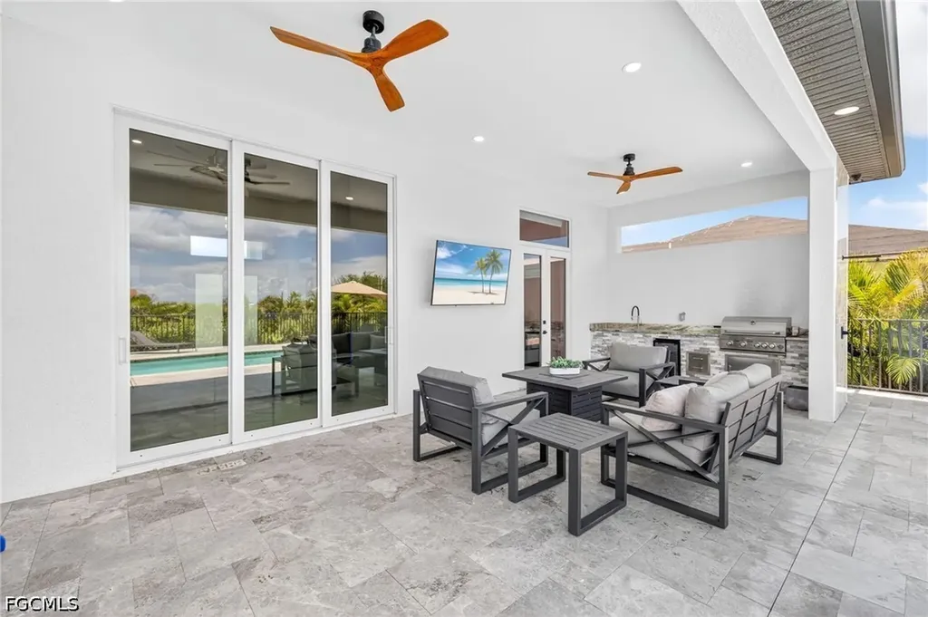 3217 SW 3rd Terrace Cape Coral FL 33991