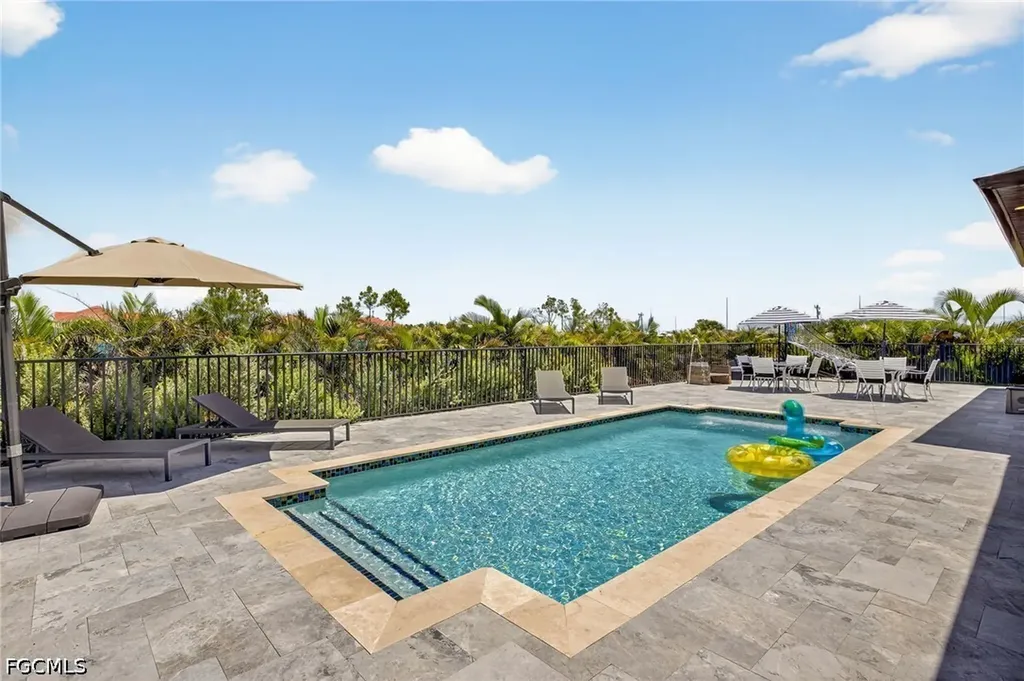 3217 SW 3rd Terrace Cape Coral FL 33991