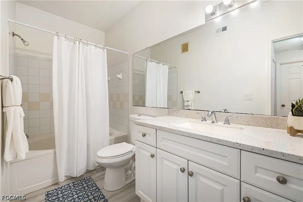 11520 Villa Grand Fort Myers FL 33913