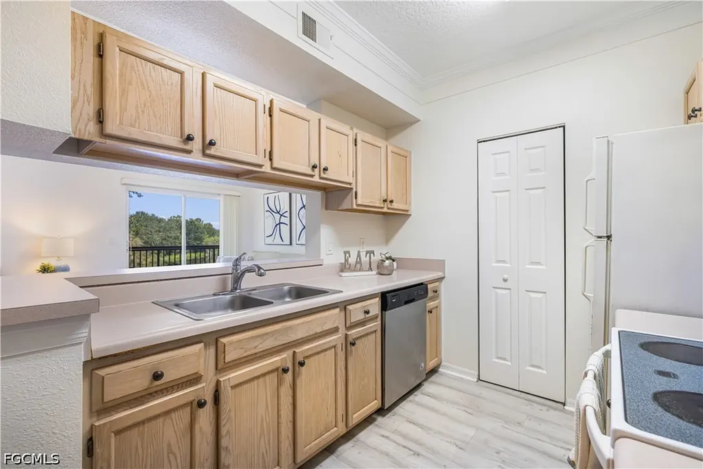 11520 Villa Grand Fort Myers FL 33913