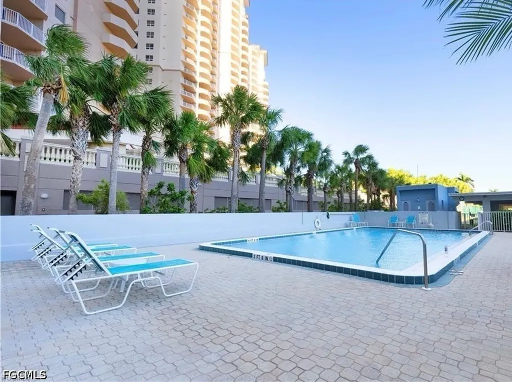 1901 Clifford Street Fort Myers FL 33901
