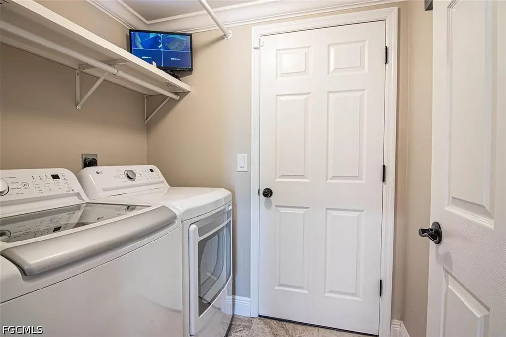 2534 Verdmont Court Cape Coral FL 33991