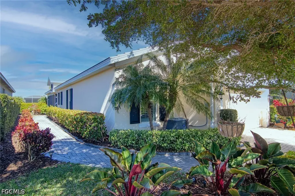 2637 Vareo Court Cape Coral FL 33991
