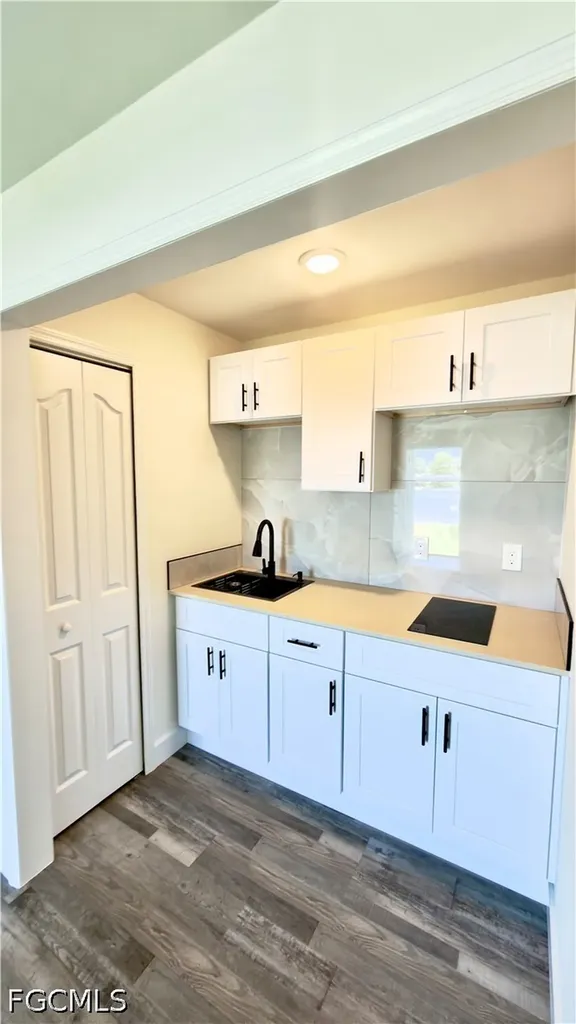 532 NW 18th Avenue Cape Coral FL 33993