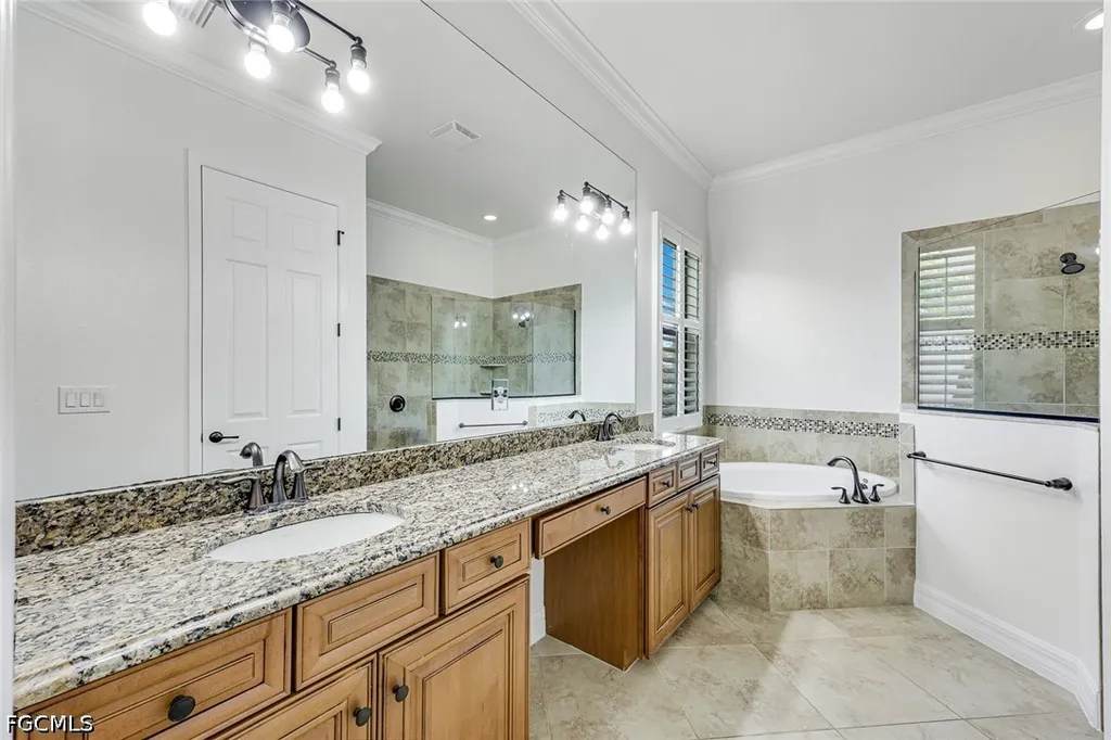 12643 Kinross Lane Naples FL 34120