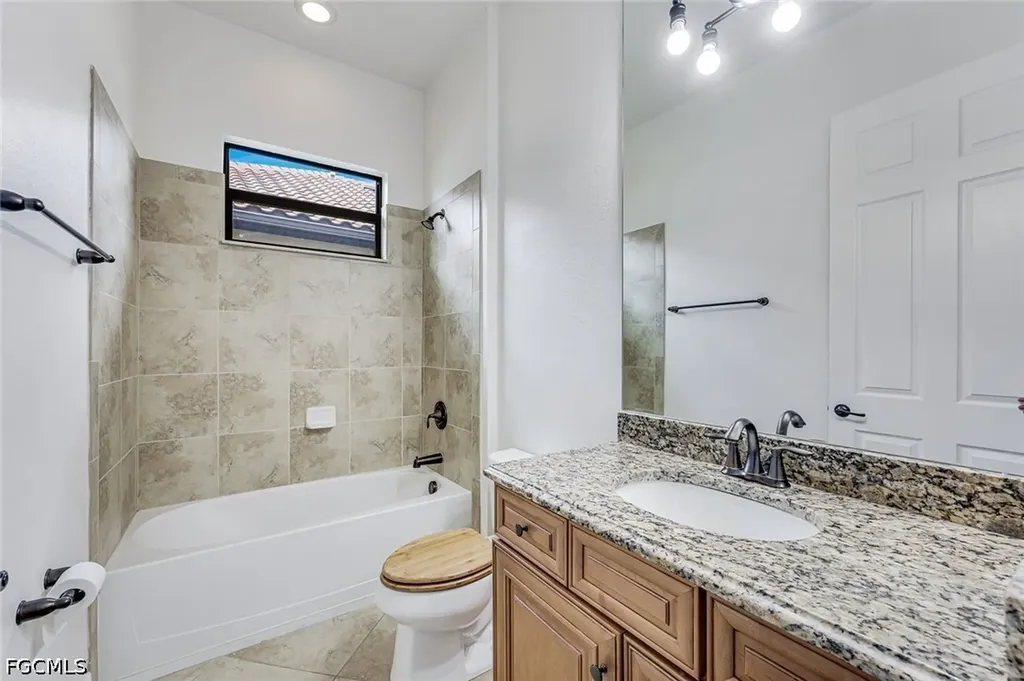 12643 Kinross Lane Naples FL 34120