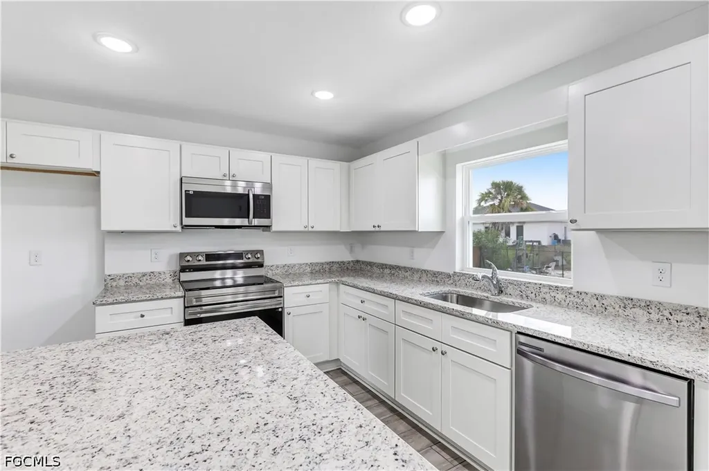 726 Camilla Street E Lehigh Acres FL 33974