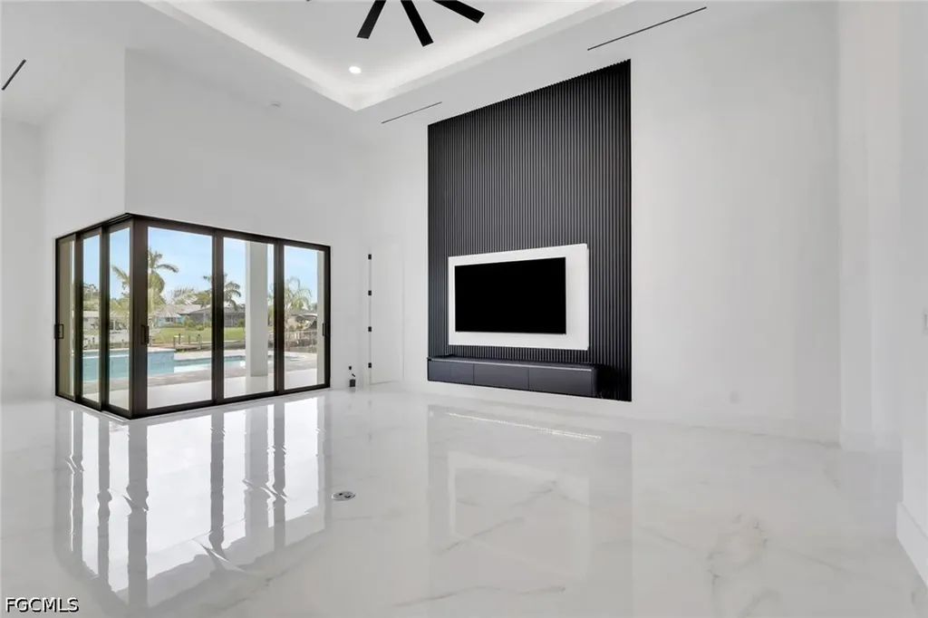 1323 SE 17th Street Cape Coral FL 33990