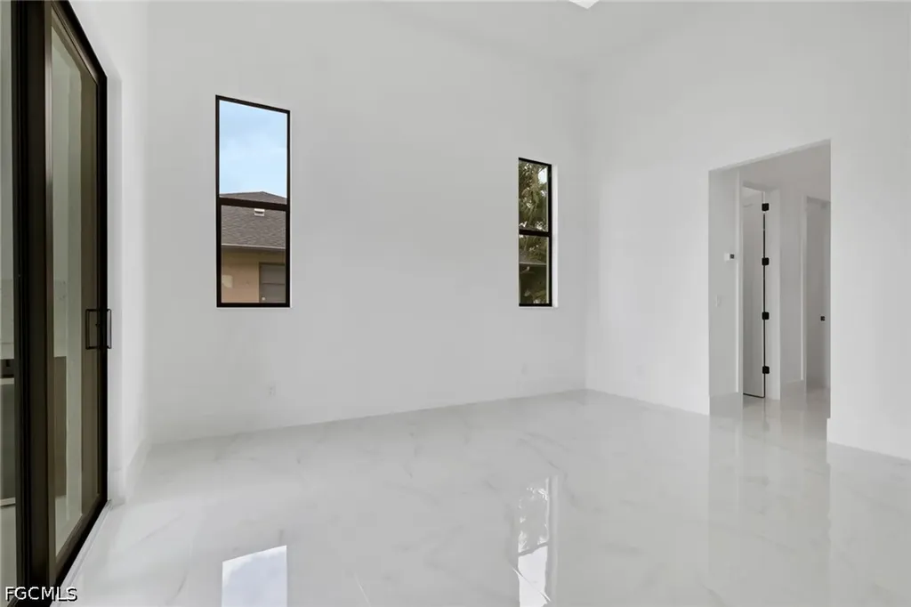1323 SE 17th Street Cape Coral FL 33990