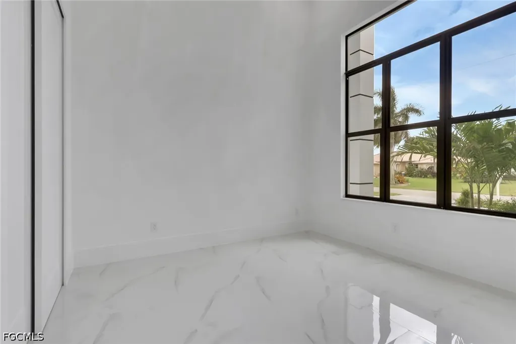 1323 SE 17th Street Cape Coral FL 33990