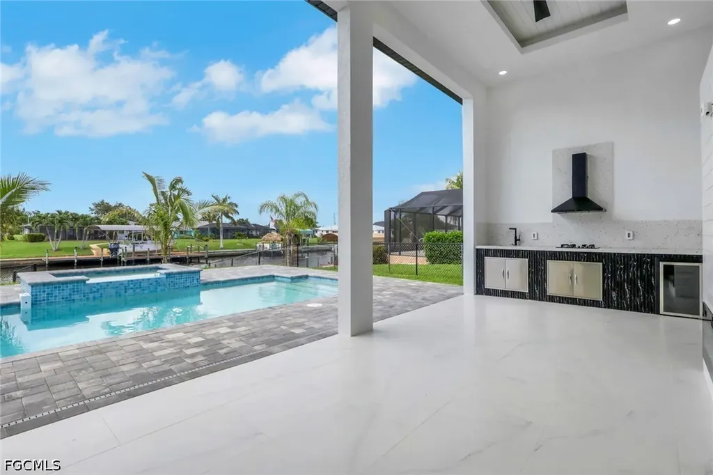 1323 SE 17th Street Cape Coral FL 33990