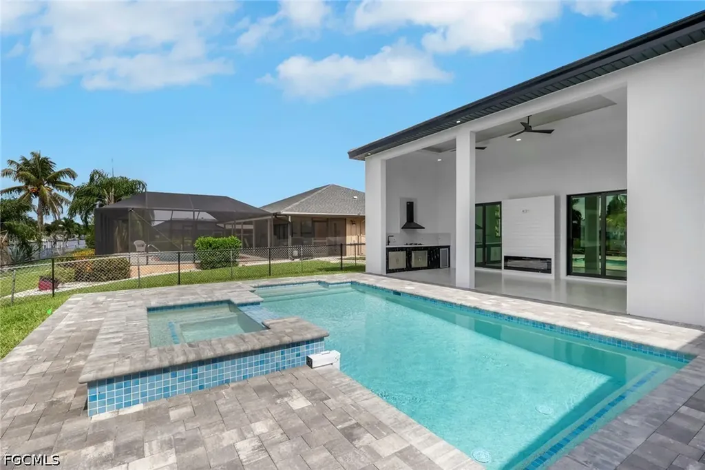 1323 SE 17th Street Cape Coral FL 33990