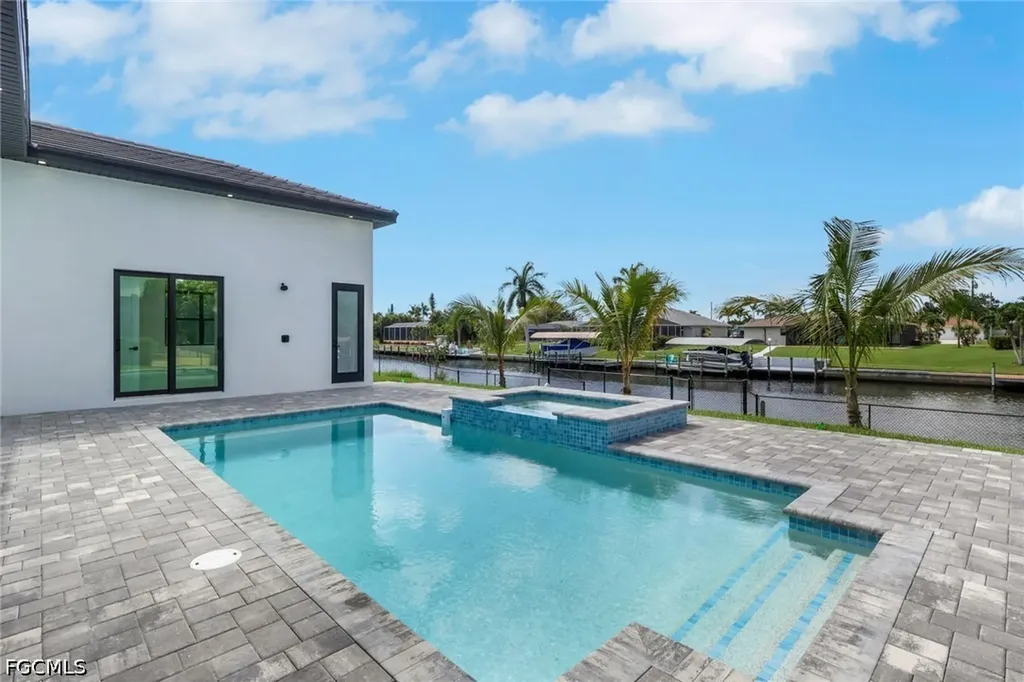 1323 SE 17th Street Cape Coral FL 33990