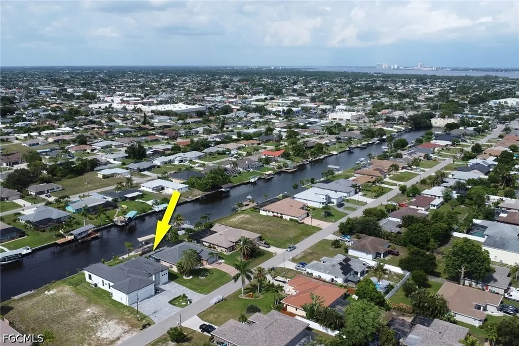 1323 SE 17th Street Cape Coral FL 33990