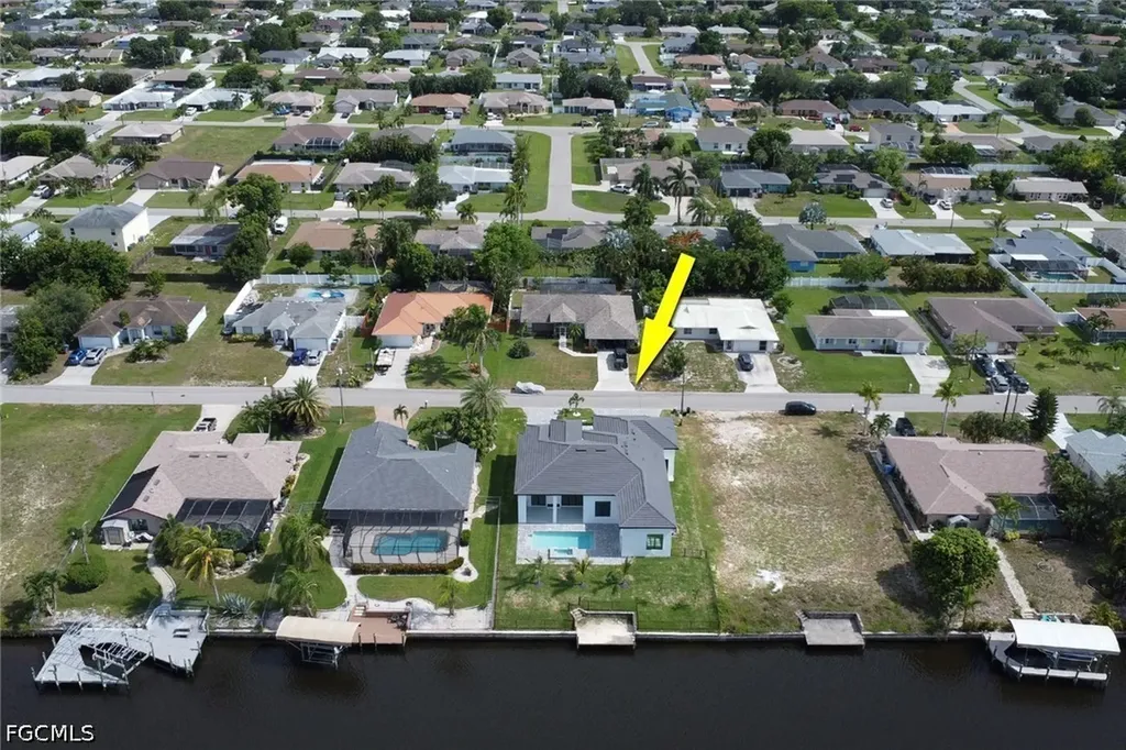 1323 SE 17th Street Cape Coral FL 33990
