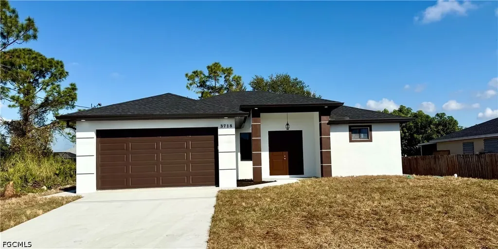 4016 9th Street SW Lehigh Acres FL 33976