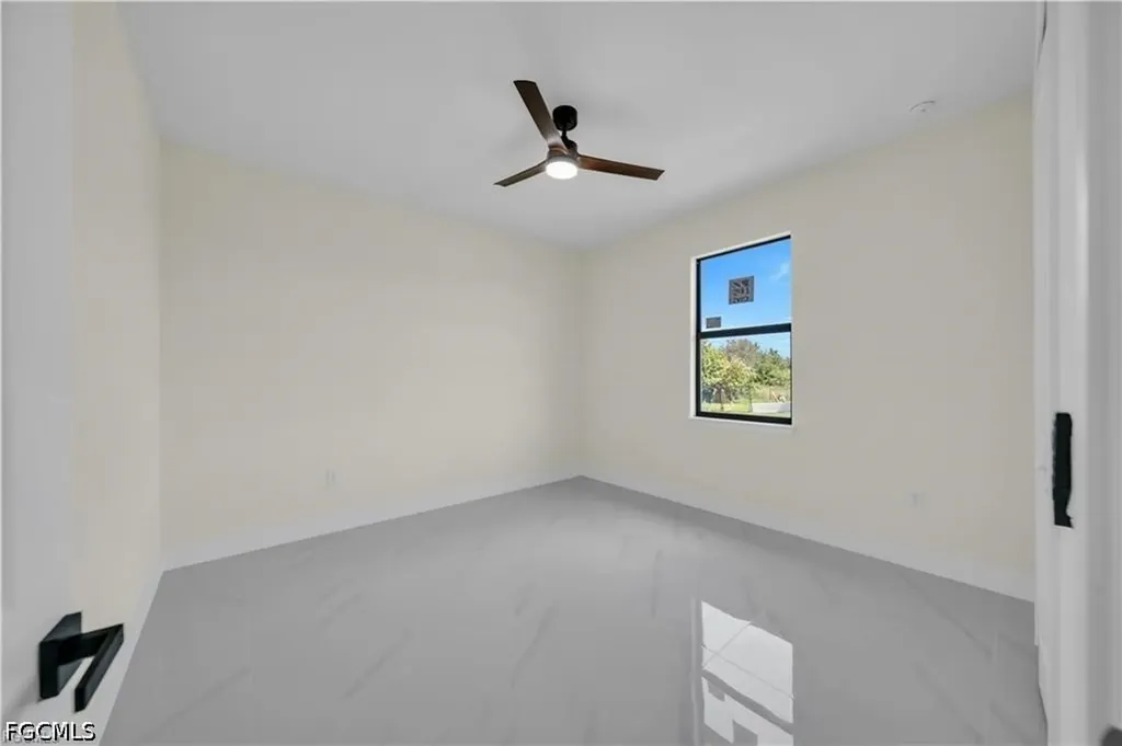4016 9th Street SW Lehigh Acres FL 33976