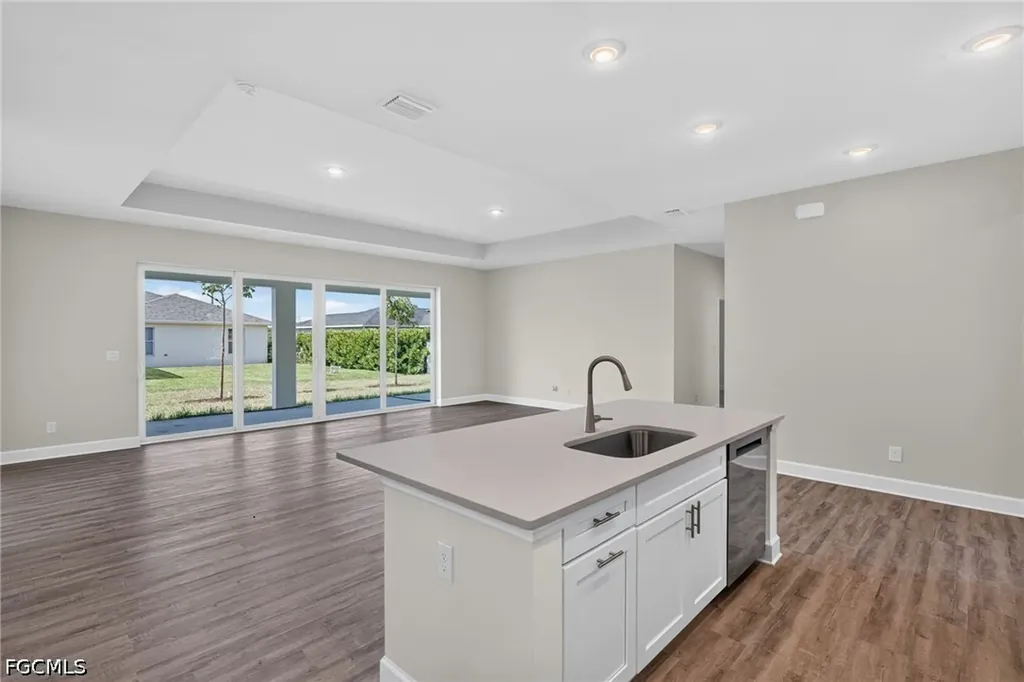 1208 NW 19th Street Cape Coral FL 33993