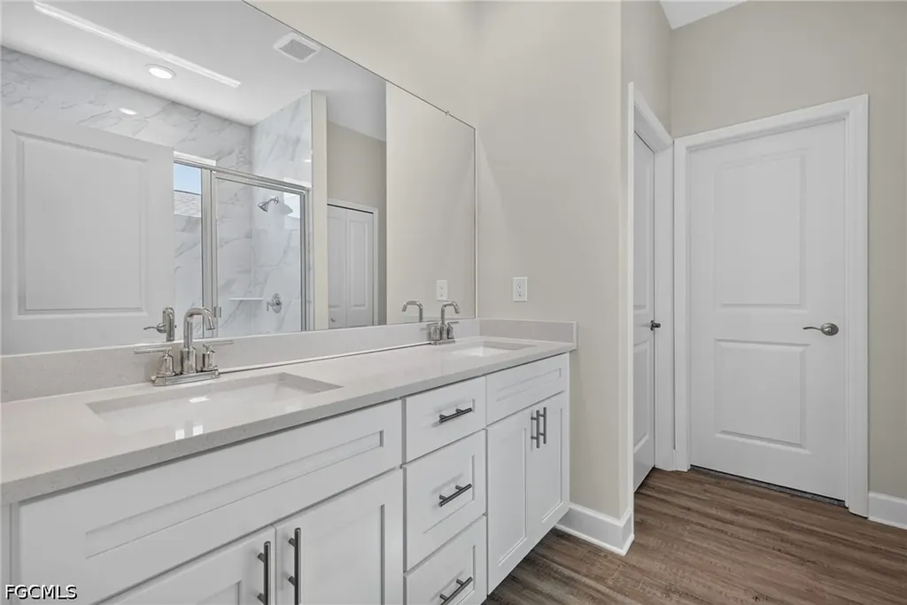 1208 NW 19th Street Cape Coral FL 33993