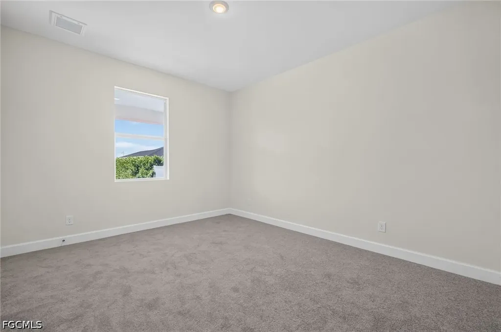 1208 NW 19th Street Cape Coral FL 33993