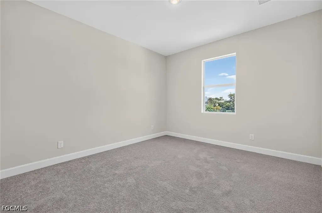 1208 NW 19th Street Cape Coral FL 33993