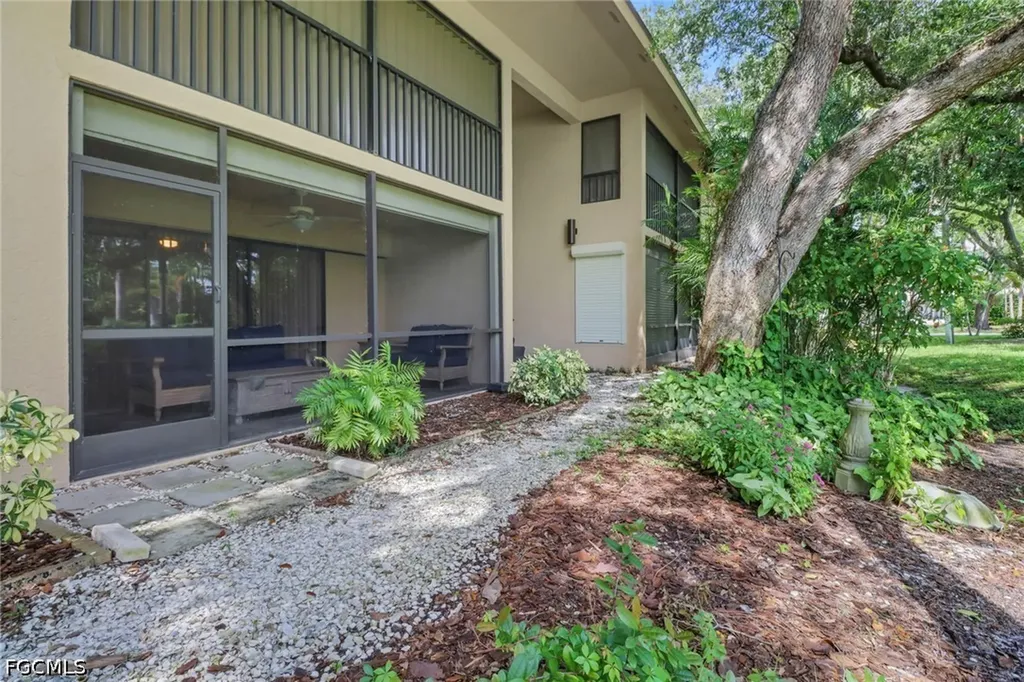 7115 Lakeridge Court Fort Myers FL 33907