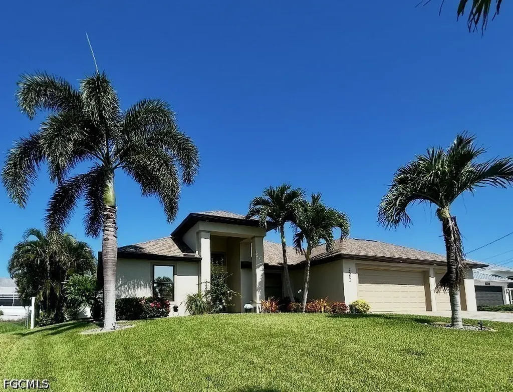 2552 SW 28th Avenue Cape Coral FL 33914