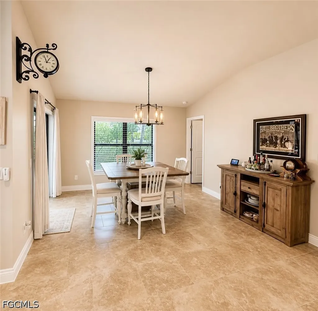 2552 SW 28th Avenue Cape Coral FL 33914
