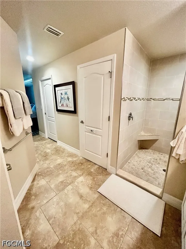 2552 SW 28th Avenue Cape Coral FL 33914