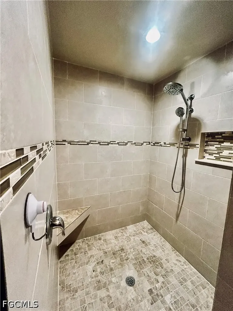 2552 SW 28th Avenue Cape Coral FL 33914