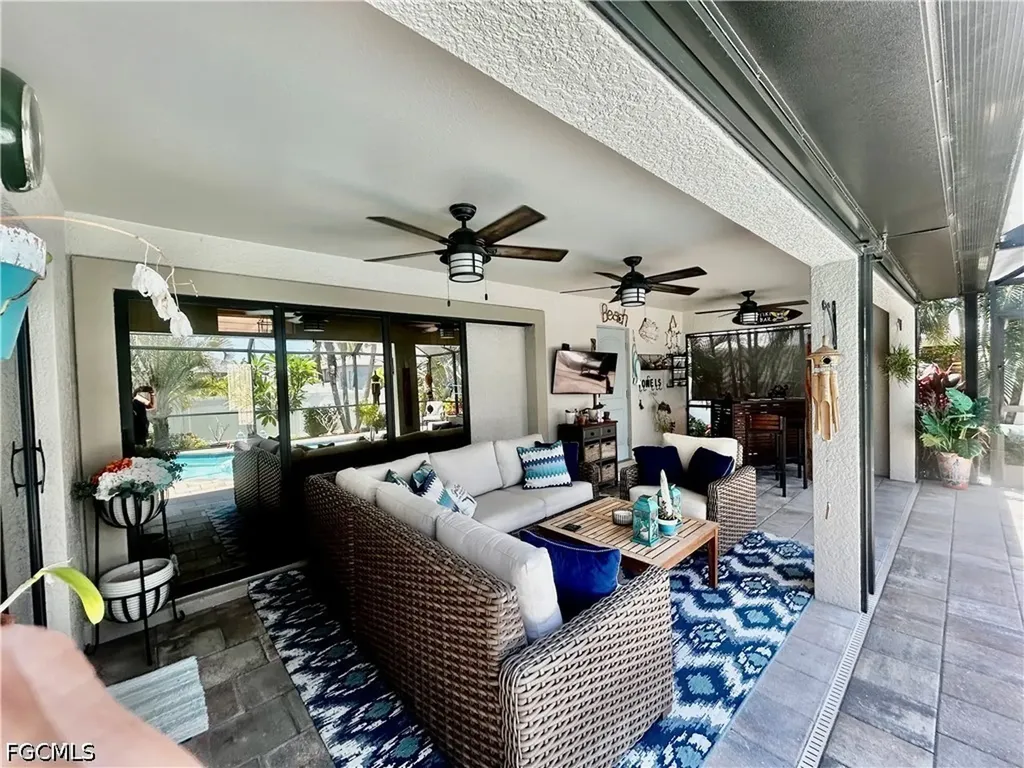 2552 SW 28th Avenue Cape Coral FL 33914