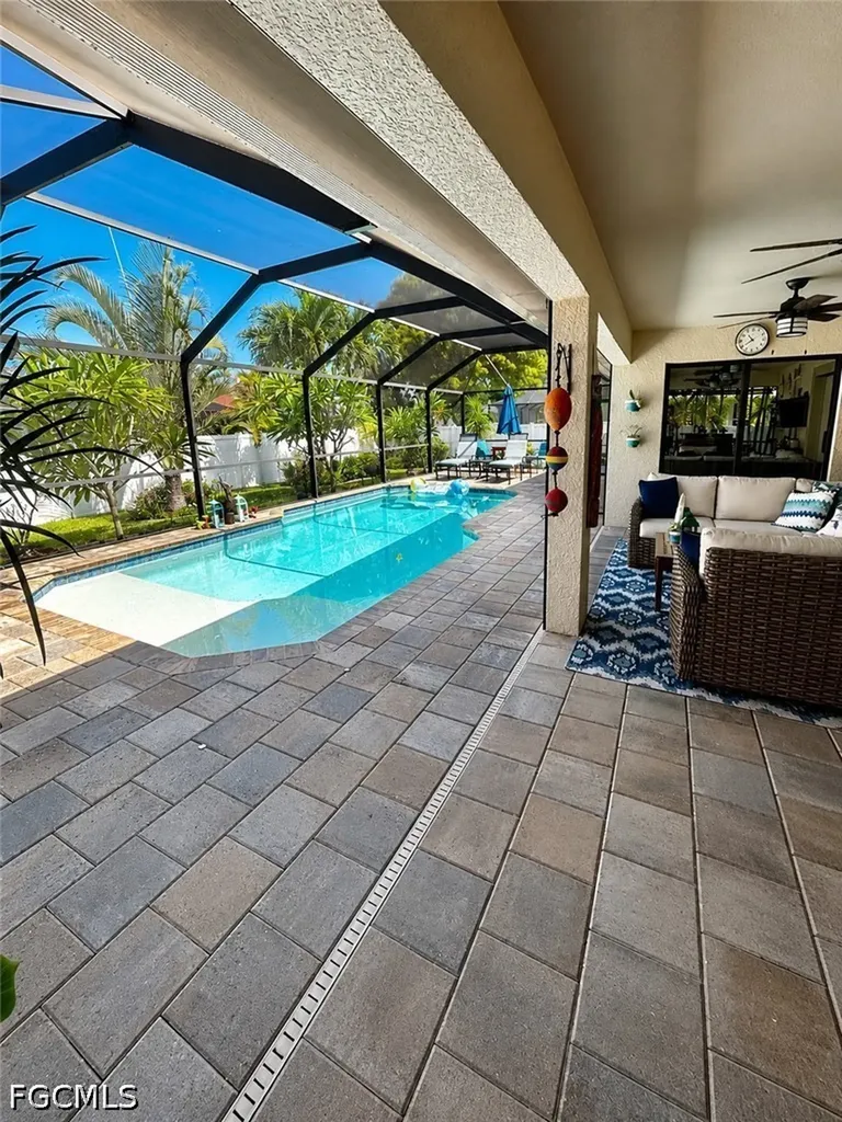 2552 SW 28th Avenue Cape Coral FL 33914