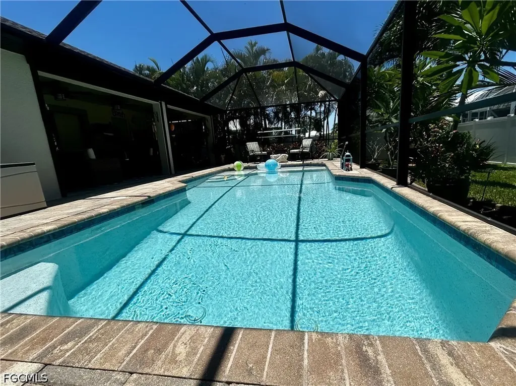 2552 SW 28th Avenue Cape Coral FL 33914