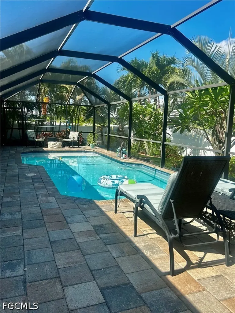 2552 SW 28th Avenue Cape Coral FL 33914