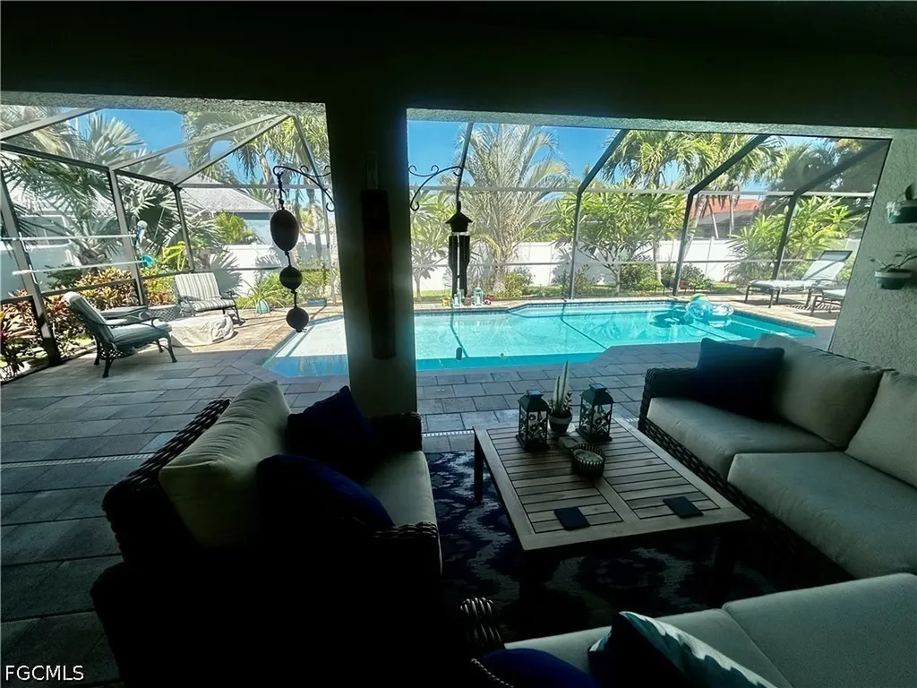 2552 SW 28th Avenue Cape Coral FL 33914