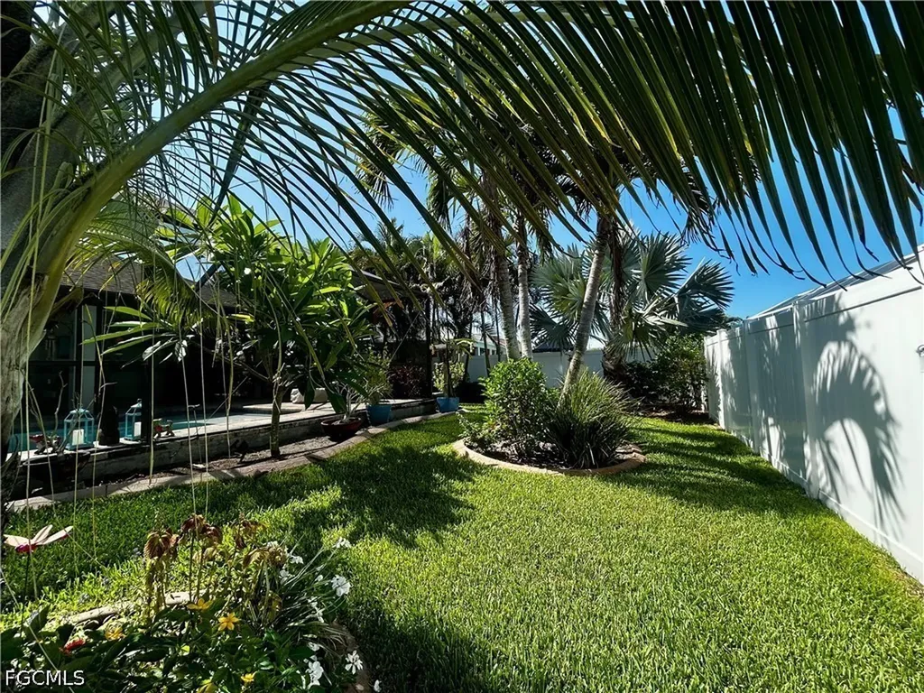 2552 SW 28th Avenue Cape Coral FL 33914